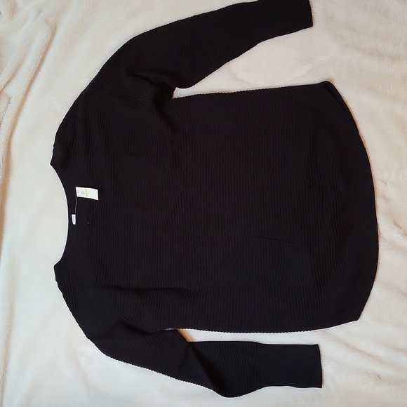 NWT! Offline by AERIE Black Home Stretch Off the Shoulder Sweater! Size M! - Picture 9 of 17